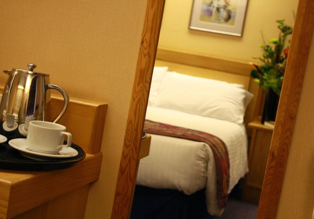 Hotel Station Hotel, Sure Collection By Western Derby
